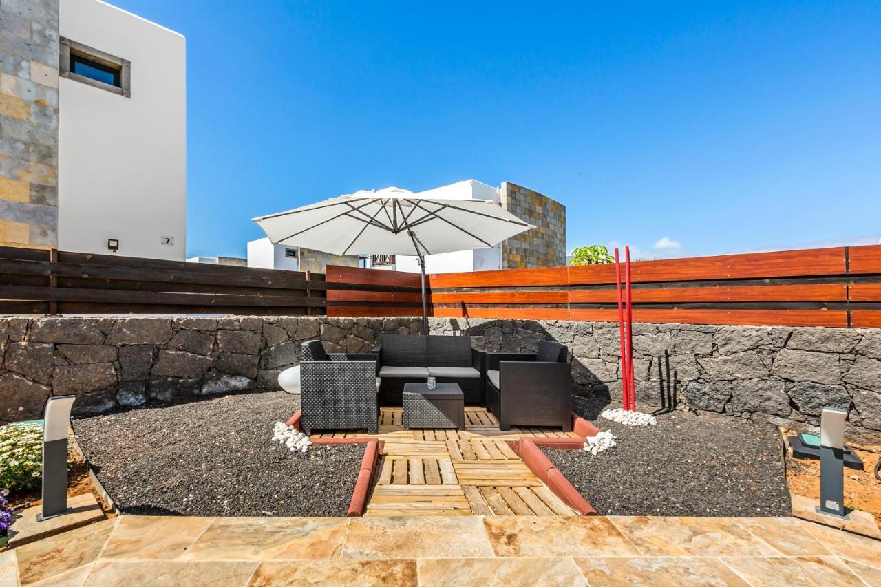 Siesta Suites Lanzarote Yaiza  Exterior photo